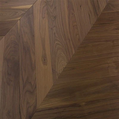 Sol en bois Chevron en noyer américain
